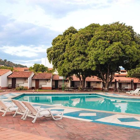 Hotel Faranda Bolivar Cucuta, A Member Of Radisson Individuals Esterno foto