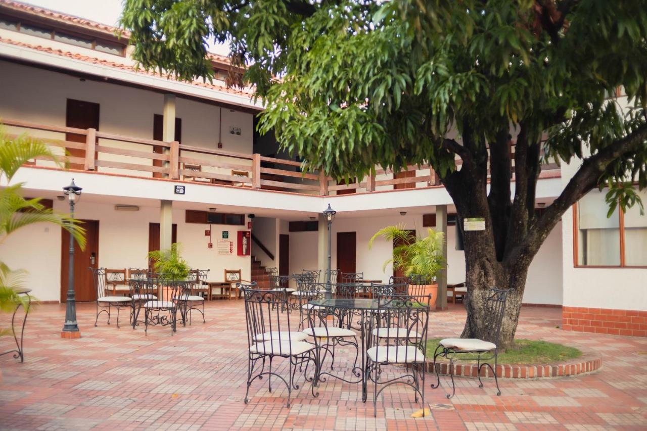 Hotel Faranda Bolivar Cucuta, A Member Of Radisson Individuals Esterno foto