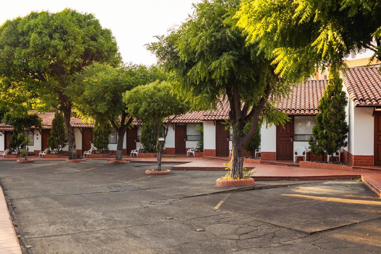 Hotel Faranda Bolivar Cucuta, A Member Of Radisson Individuals Esterno foto