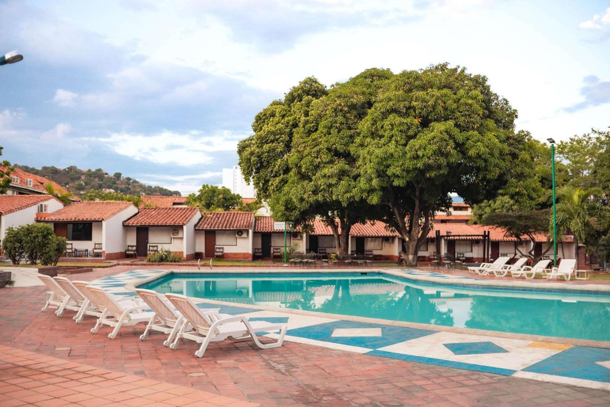 Hotel Faranda Bolivar Cucuta, A Member Of Radisson Individuals Esterno foto